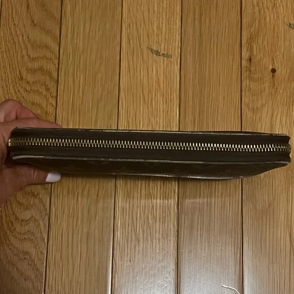 Louis Vuitton Zippy Organizer - Picture 5 of 7